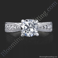 Antique Inspired Tapered Thick Band with V Crown