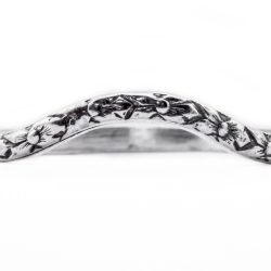 wb023bbr | Antique Filigree Wedding Band | Curved | Engraved | Sculptural Flowers